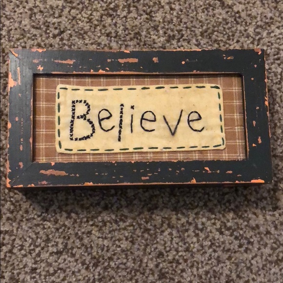 Jewelry box - Picture 1 of 4